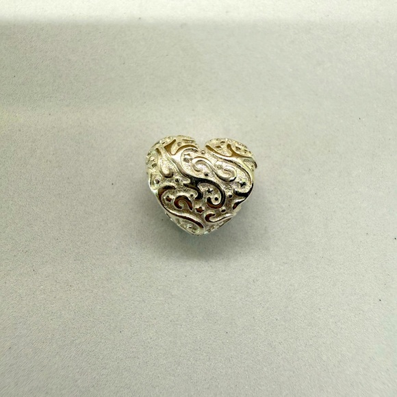 Filigree Swirl Heart Charm Bead – Sterling Silver 925 - Picture 1 of 5